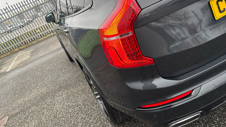 Volvo Xc90 2.0 T8 Recharge PHEV R DESIGN 5dr AWD Auto Estate